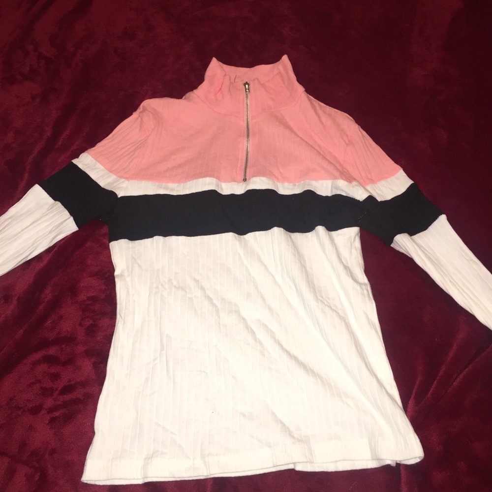 Form Fitting Color Block Rib Knit Tee